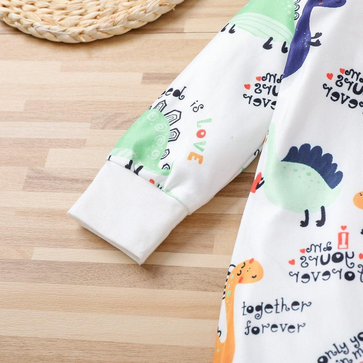 Lovely Newborn Baby Autumn And Winter Cartoon Dinosaur Printed Long-sleeve Jumpsuit