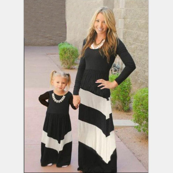 Family Matching Contrast Stitching Striped Parent-child Dress - MomyMall black / S