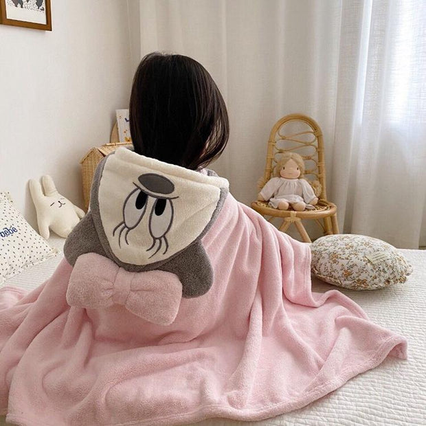 Kids Cartoon Donald Duck Towel Mickey Shawl Pajamas Bathrobe - MomyMall Pink / 140*70cm