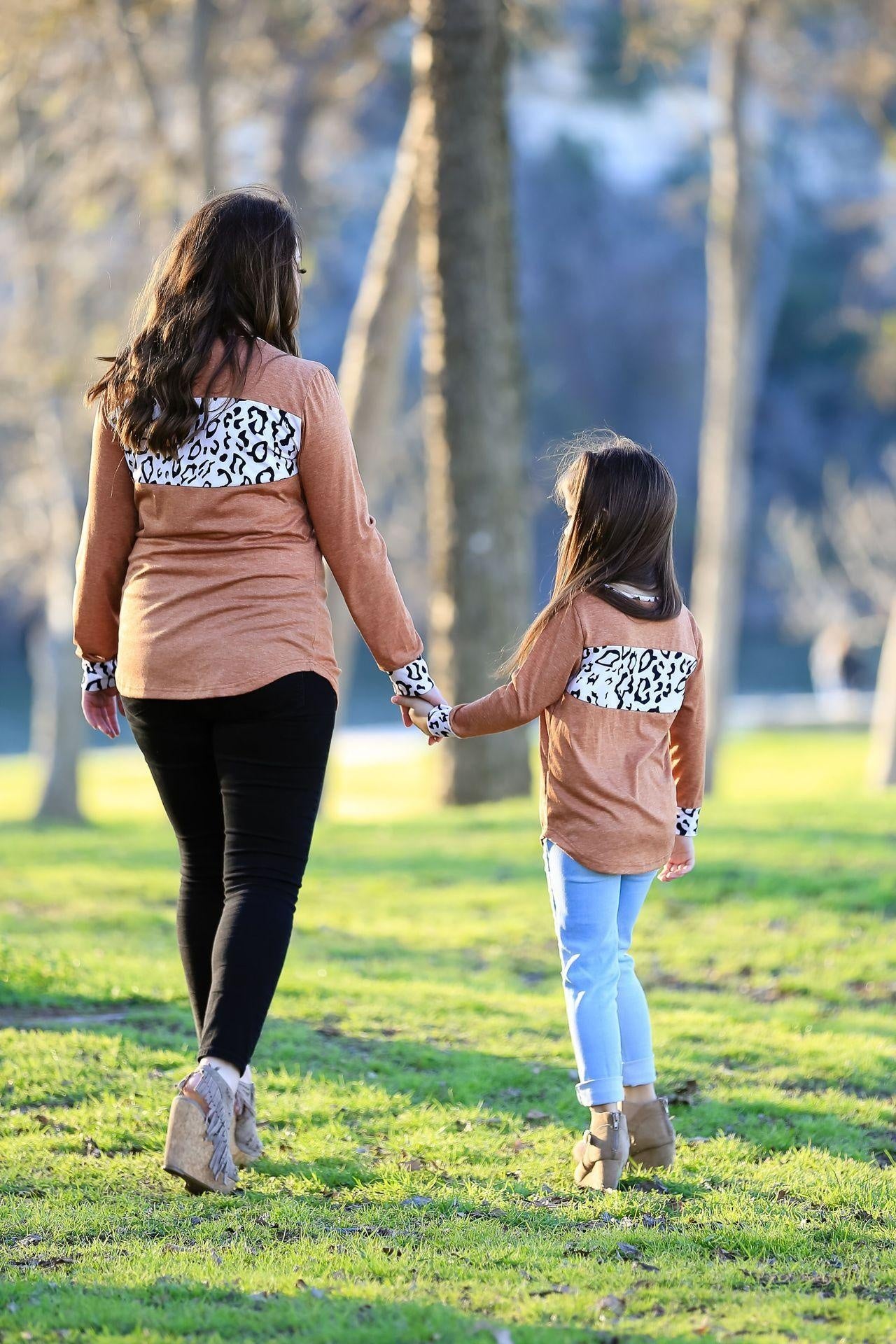 Family Matching Leopard Print Stitching Top Parent-child Shirts - MomyMall