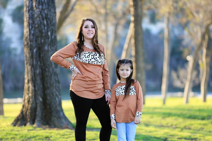 Family Matching Leopard Print Stitching Top Parent-child Shirts - MomyMall