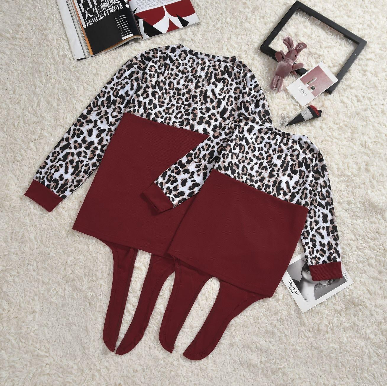 Family Matching Pattern Stitching Burgundy Top Parent-child Shirts - MomyMall