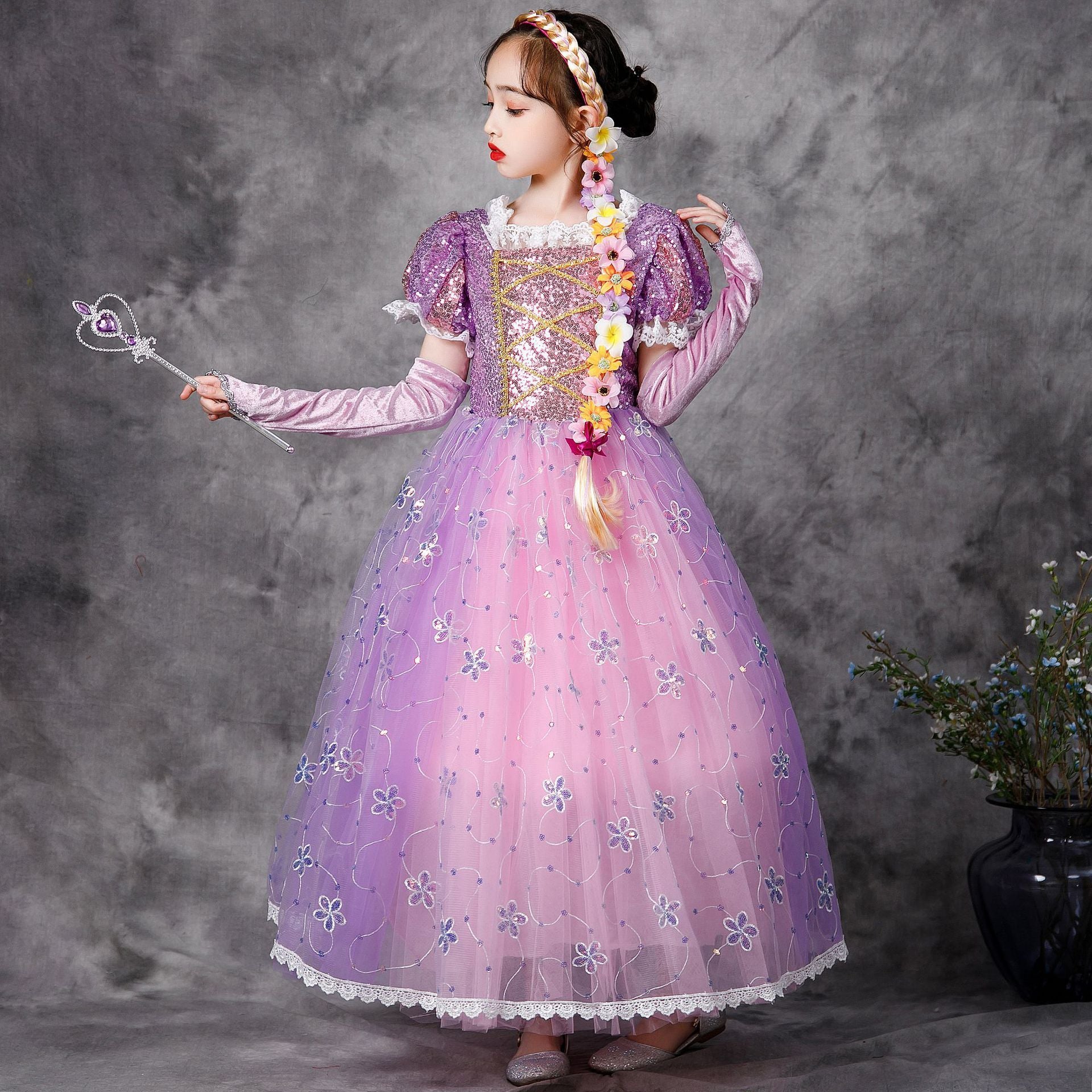 Fille princesse robe de soirée élégante de Noël