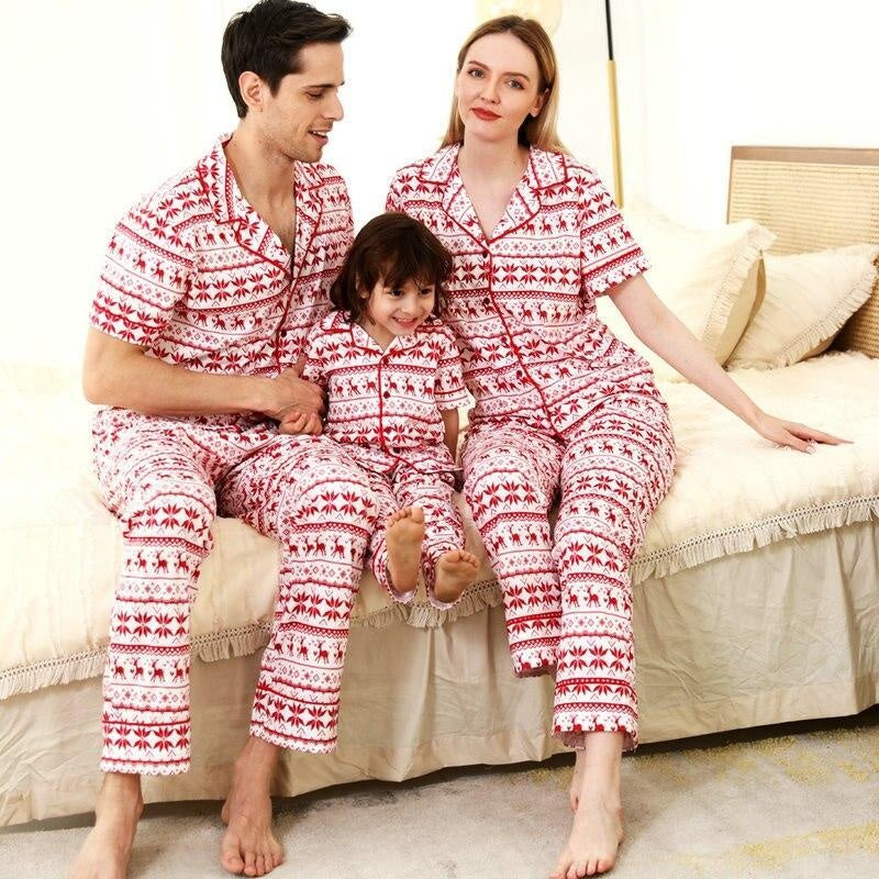 Family Matching Christmas Pajamas Sleepwear Outfits - MomyMall