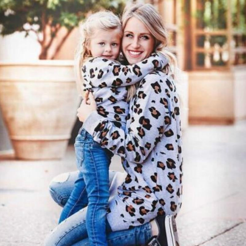 Mother Daughter Son Long Sleeve Leopard Shirt Family Matching Outfits - MomyMall