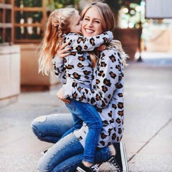 Mother Daughter Son Long Sleeve Leopard Shirt Family Matching Outfits - MomyMall