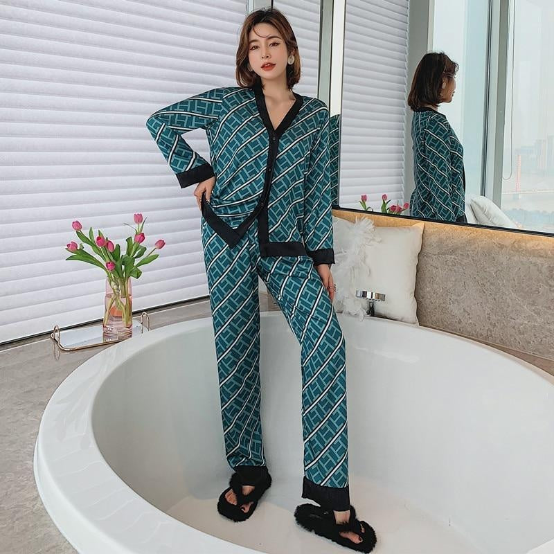 Satin Long Sleeve Geometric Print PJ Sleepwear Set - MomyMall GREEN / S