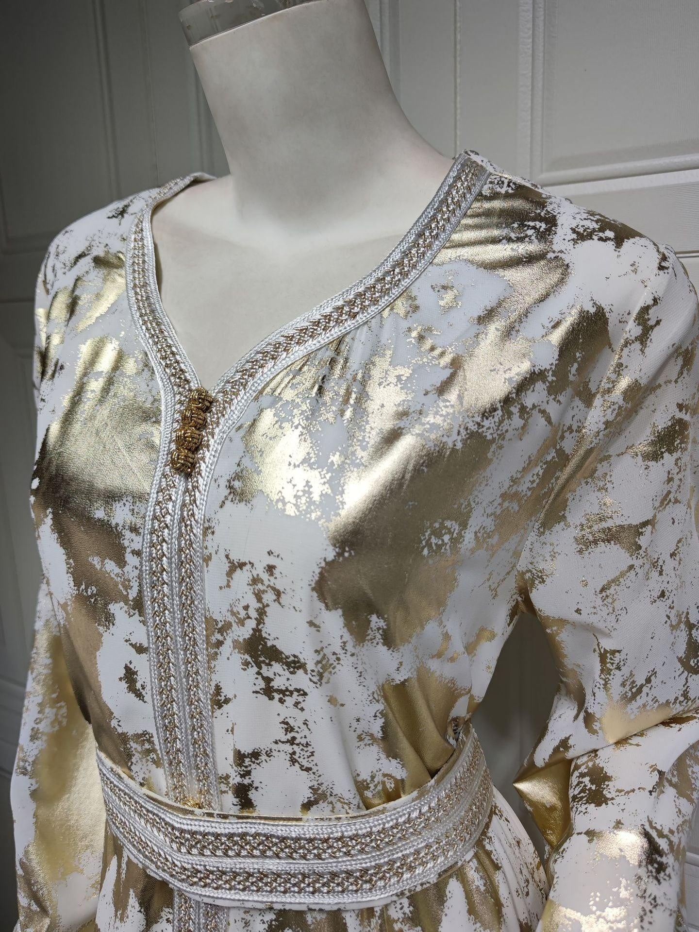 Moroccan Caftan White Golden - MomyMall