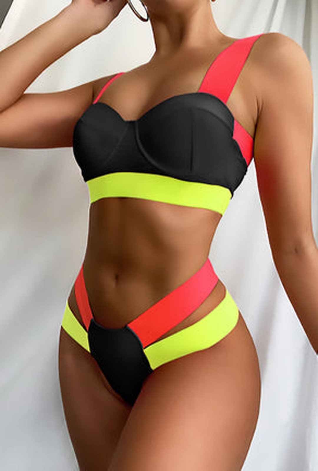 MAZZIO - COLOR BLOCK SWIMSUIT