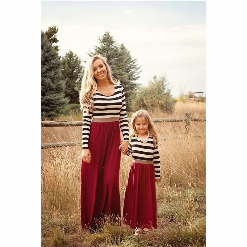 Family Matching Mother Daughter Dresses Striped Child Outfits Look - MomyMall