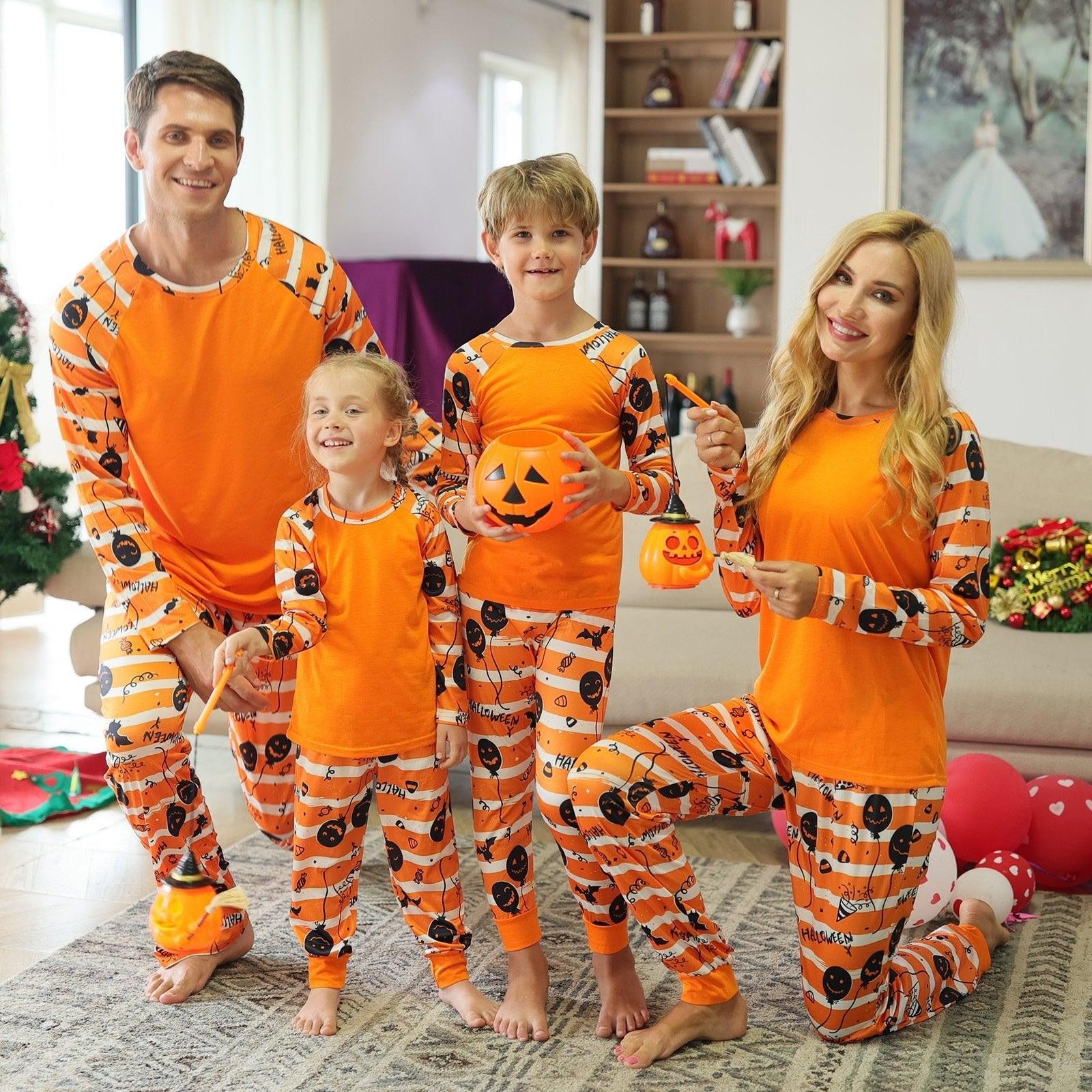 Halloween Pajamas Family Matching Mommy Dad and Me Sleepwear Outfits - MomyMall