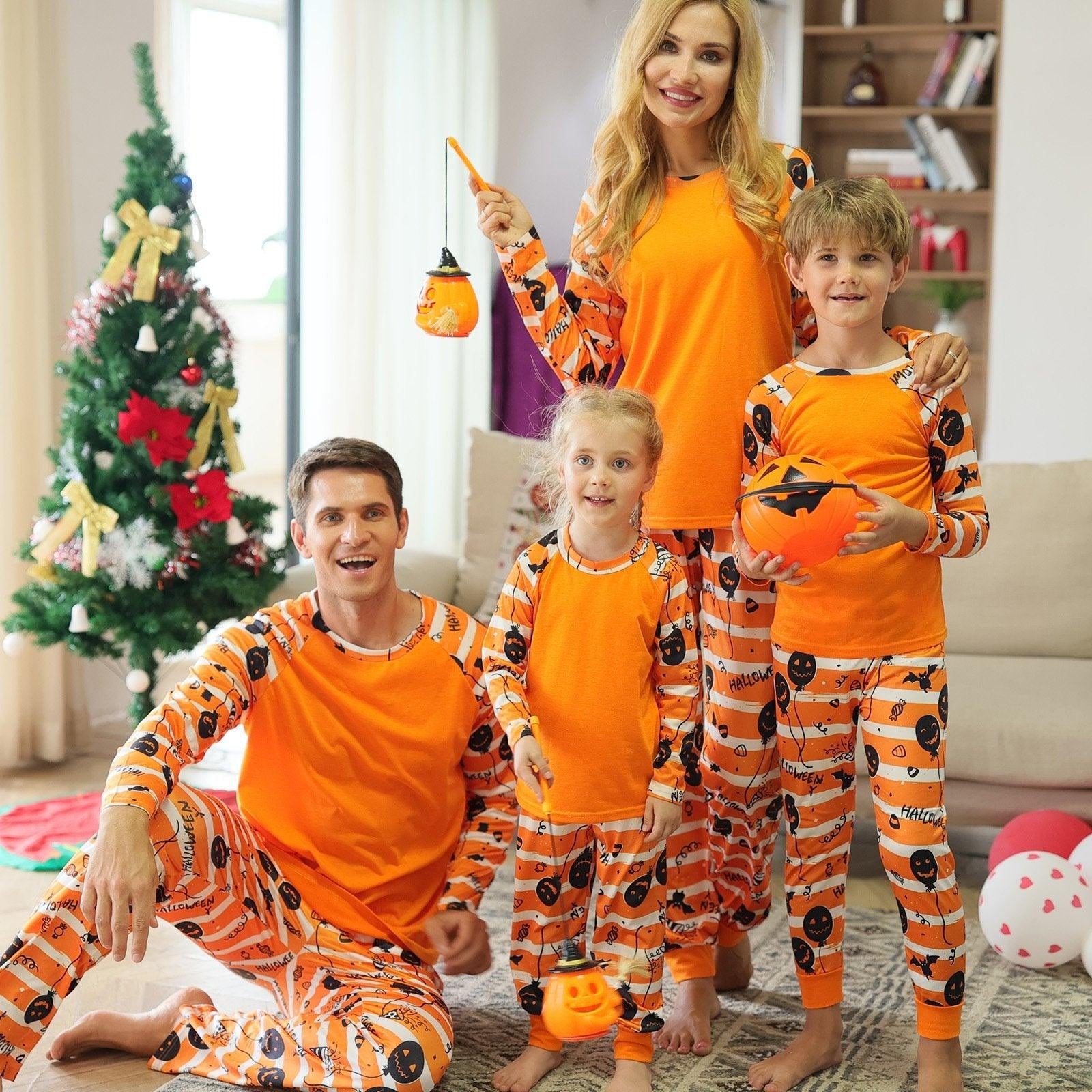 Halloween Pajamas Family Matching Mommy Dad and Me Sleepwear Outfits - MomyMall