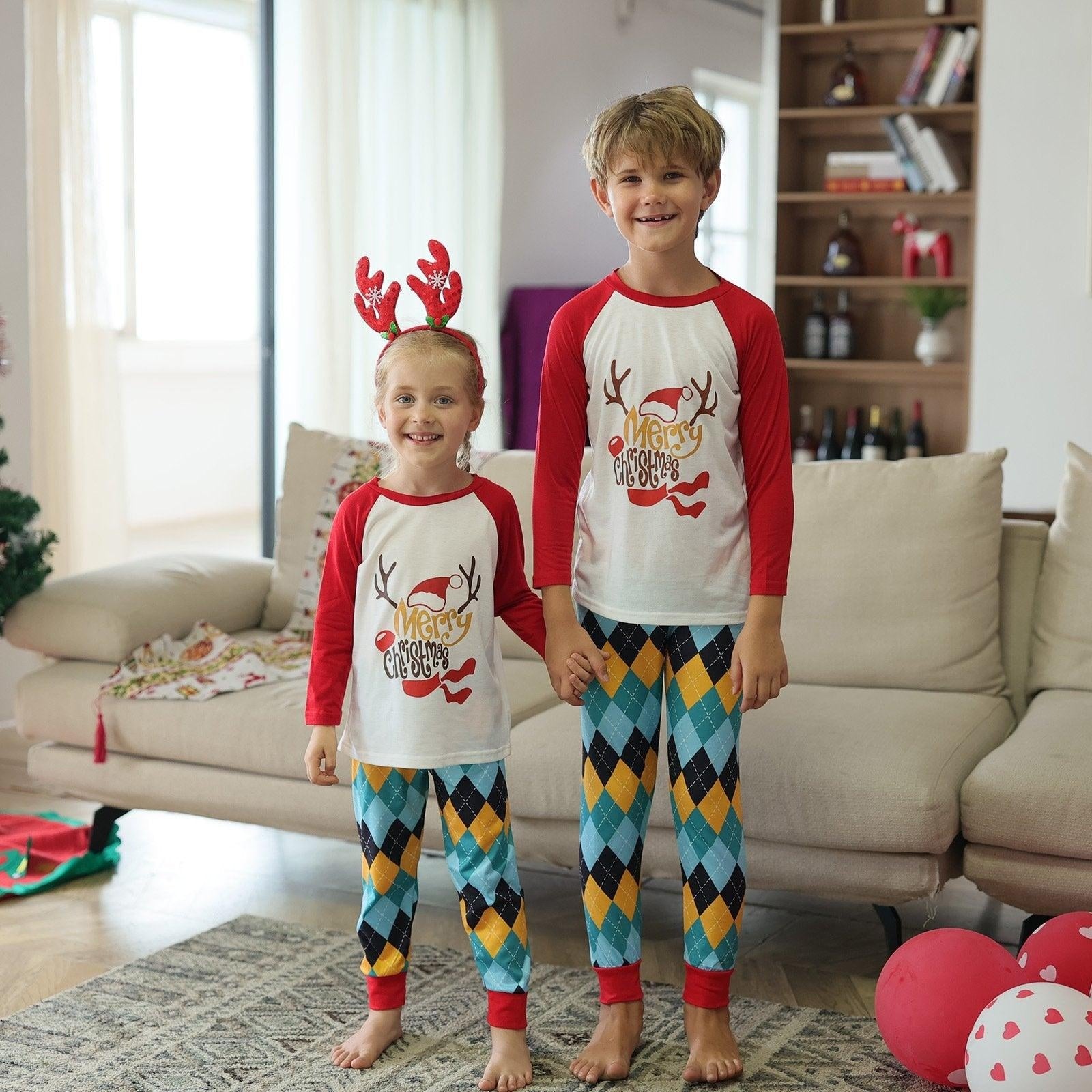 Family Matching Christmas Parent-child Pajamas Suits Set - MomyMall