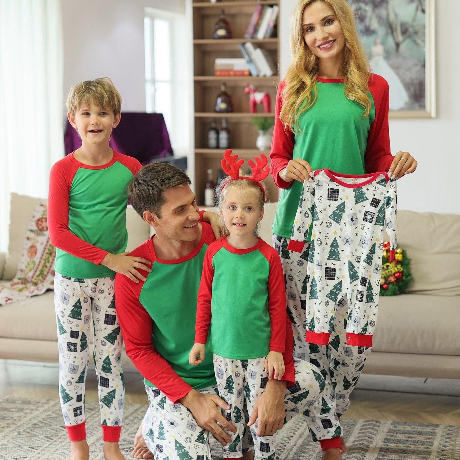 Family Matching Christmas Parent-child Pajamas Suits