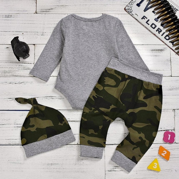 Little Man Bodysuit with Camouflage Pants Set - MomyMall