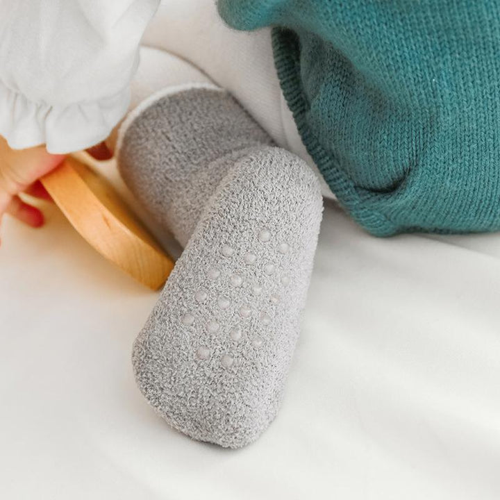 Animal Patch Plush Winter Baby Socks - MomyMall