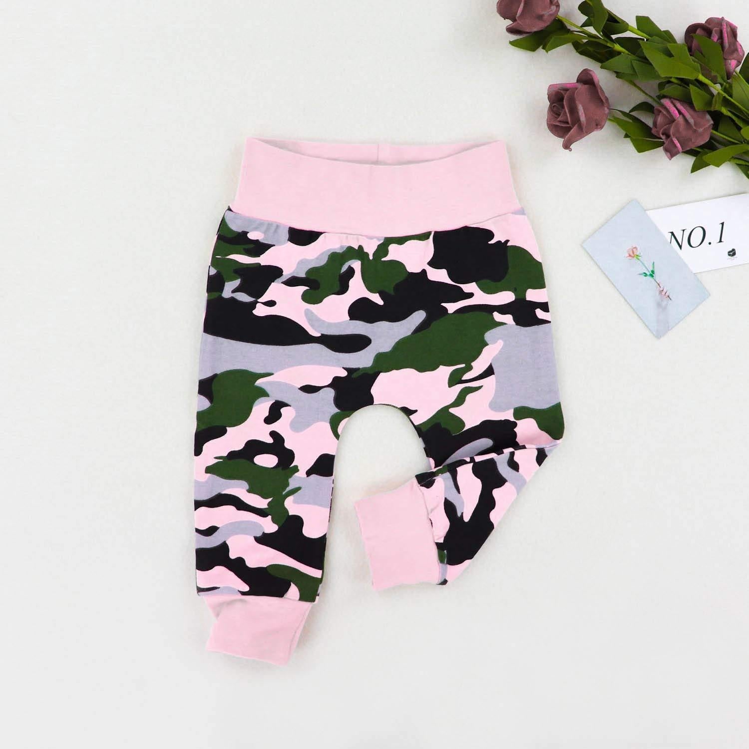 2PCS Baby Girl "Daddy's Bestie" Camouflage Printed Baby Set - MomyMall