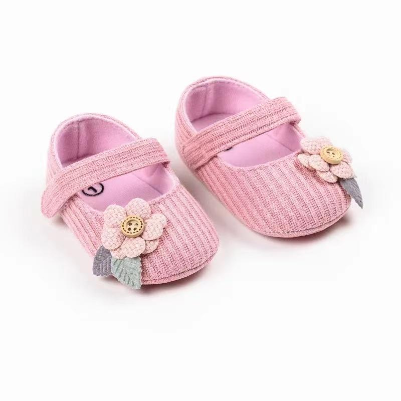 Button Flower First Walker Shoes