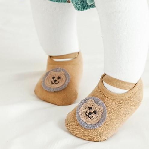 Embroidered Animal Patch Non-Slip Socks