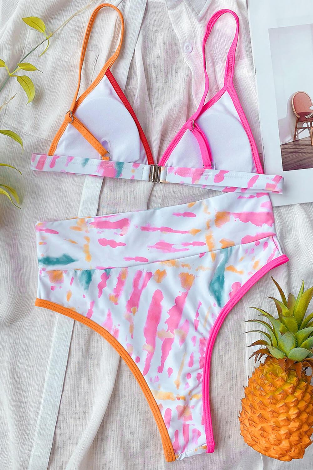 Haut de bikini triangle côtelé rose tie-dye