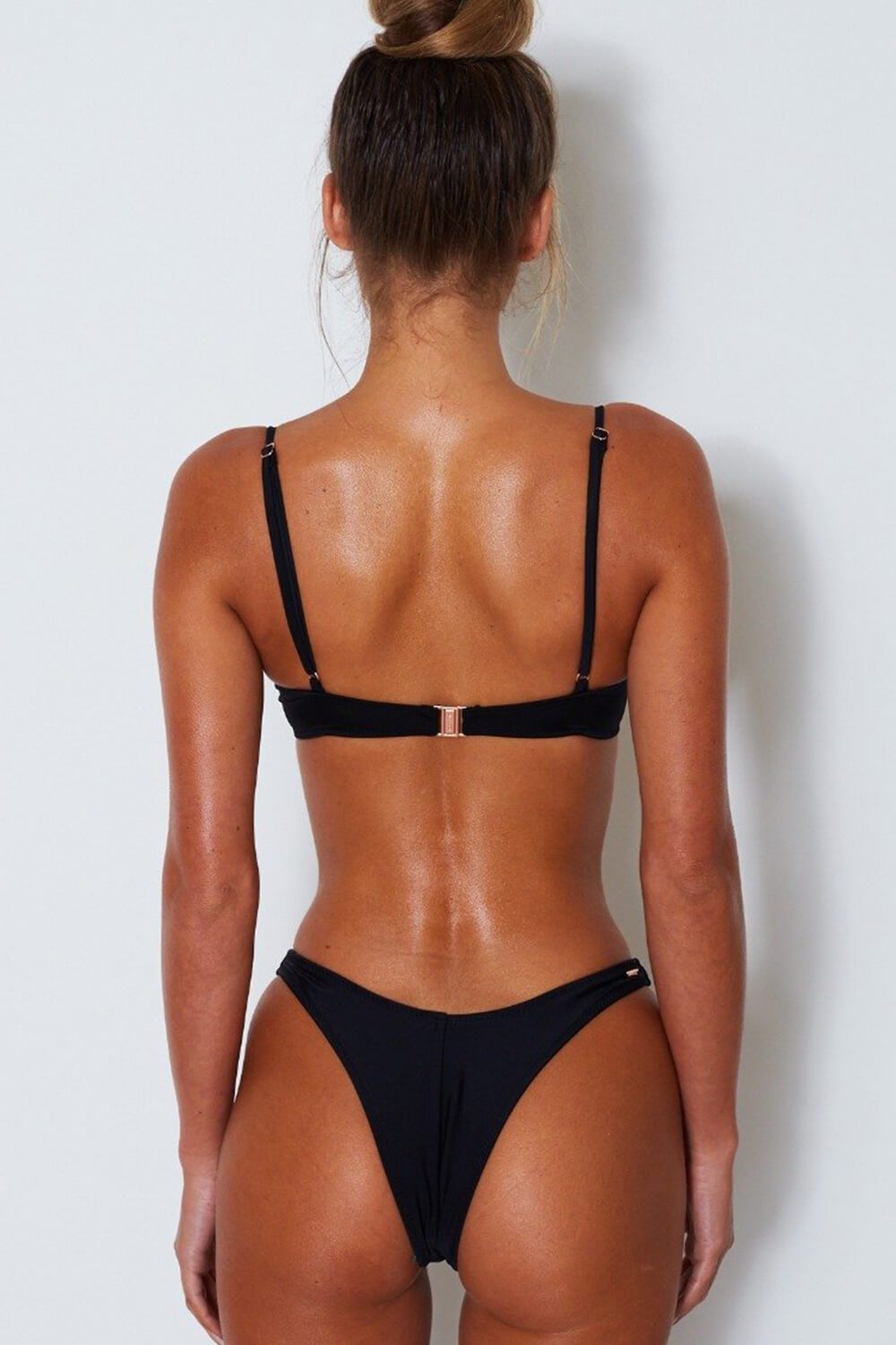 Bas de bikini taille haute noir