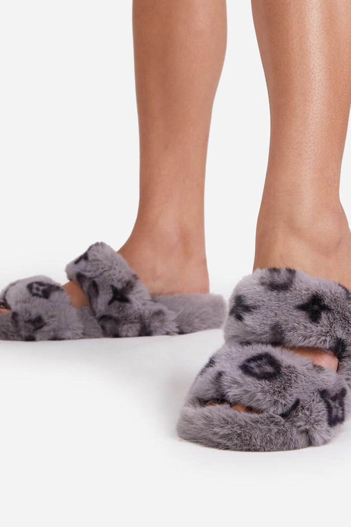 Grey Faux Fur Fluffy Printed Double Strap Flat Slipper - MomyMall