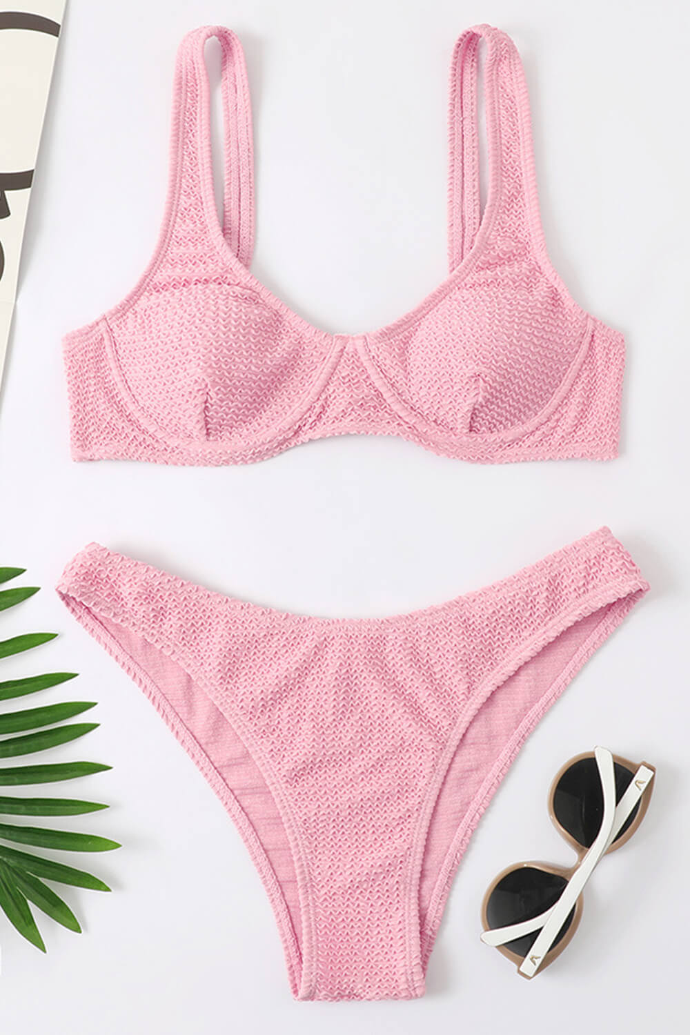 Bas de bikini froissé rose