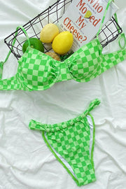 Bas de bikini brésilien froncé vert à carreaux