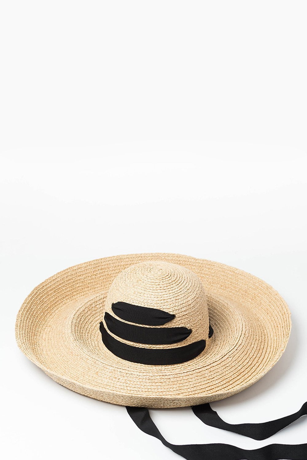 Raffia Straw Curved Brim Sun Hat With Chin Tie