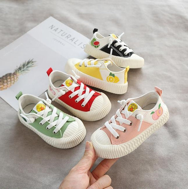 Fruchtfarbene Low-Top-Leinwandschuhe für Kinder