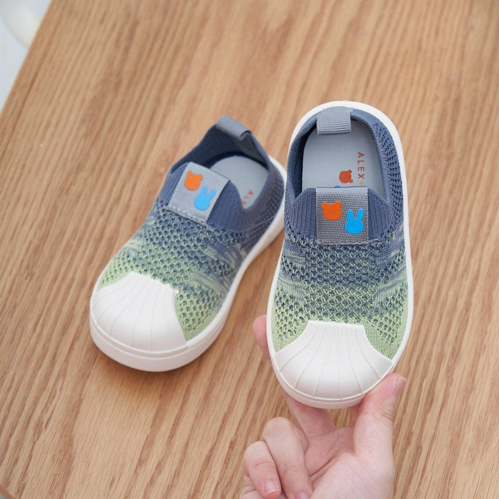 Gradient Color Kids Flyknit First Walker Shoes