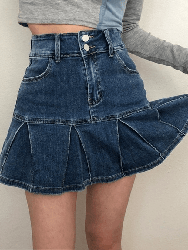 Minijupe plissée en jean avec doublure