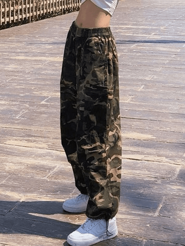 Loose Fit Camo Cargo Pants - MomyMall Green / S