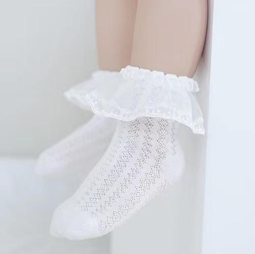 Nancy Frilly Lace Summer Socks