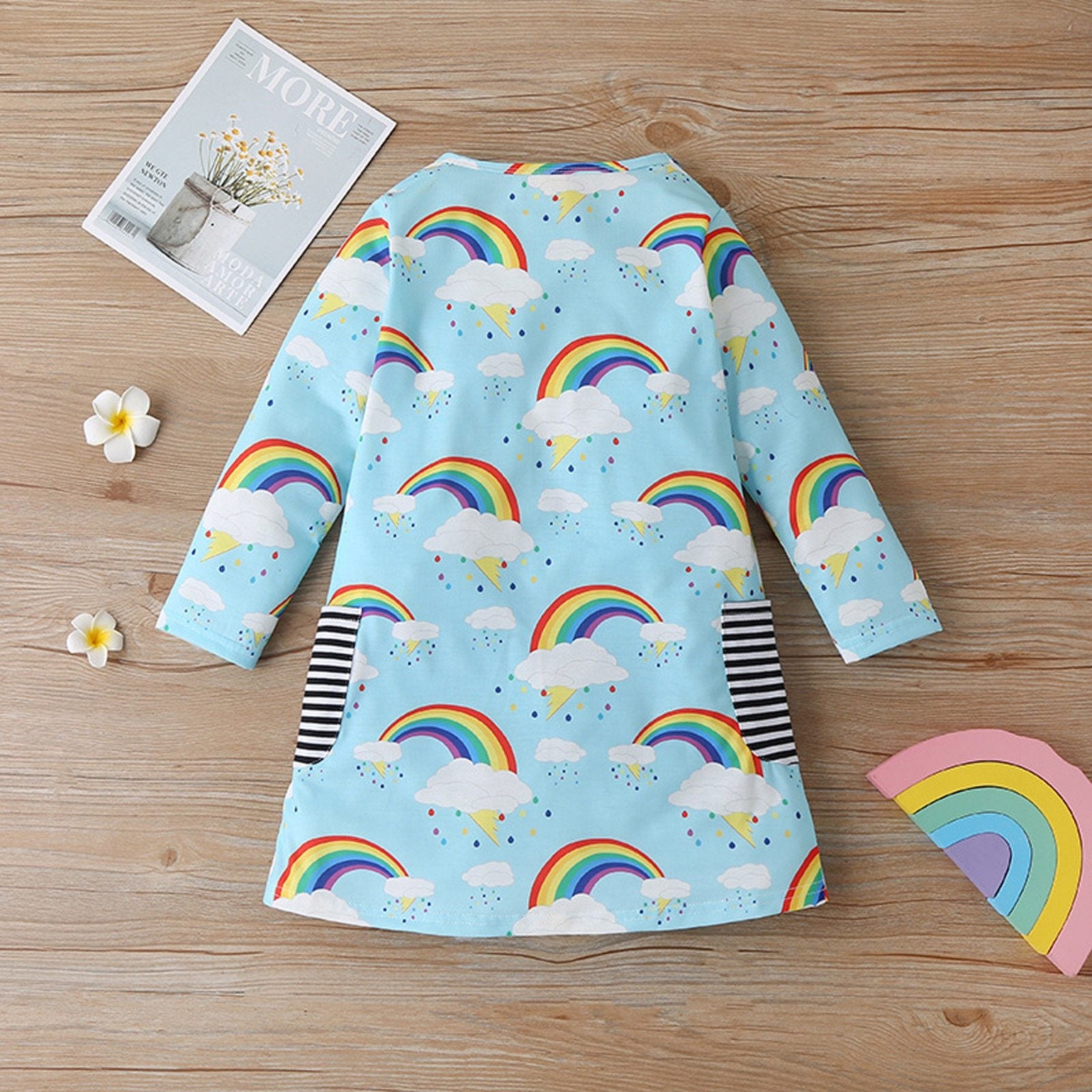 Mädchen-Winter-Regenbogen-Druck, süßes Cartoon-Freizeitkleid, 1–6 Jahre