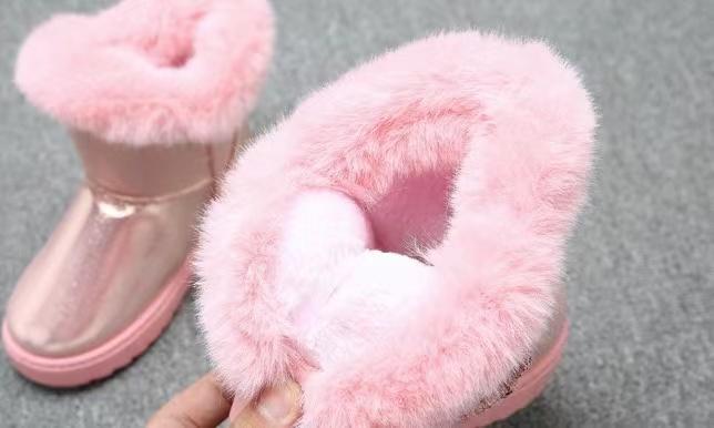 Pom Pom Plush Winter Boots