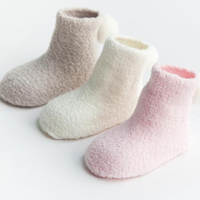 Pompom Plush Winter Baby Socks [Set of 3] - MomyMall Pink Set / 0-6 Months