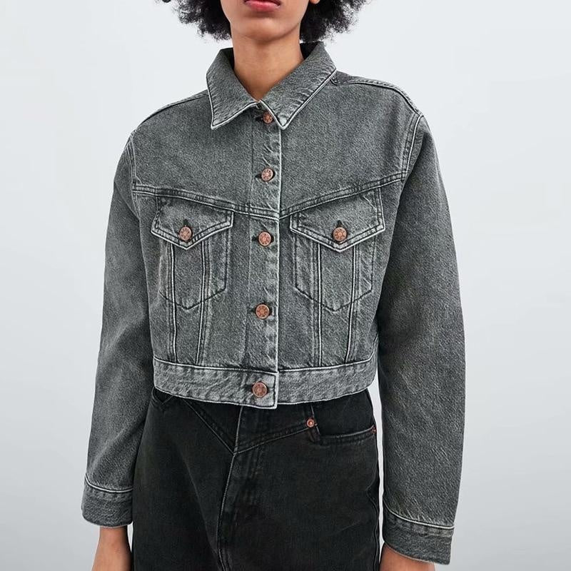 Veste courte en jean carré