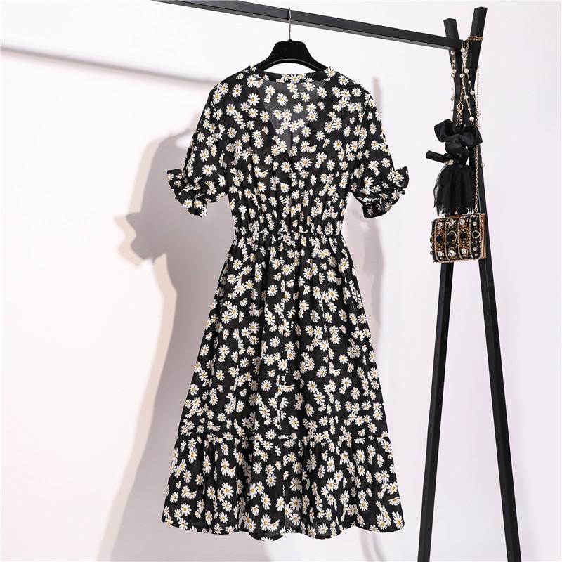 Short Sleeve Chiffon Midi Dress In Floral Print