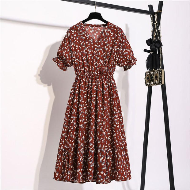Short Sleeve Chiffon Midi Dress In Floral Print by MomyMall Short Sleeve Chiffon Midi Dress In Floral Print by MomyMall