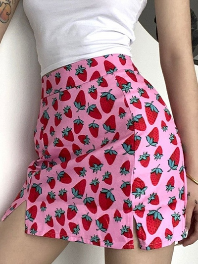 Strawberry Print Slit Mini Skirt - MomyMall Pink / S