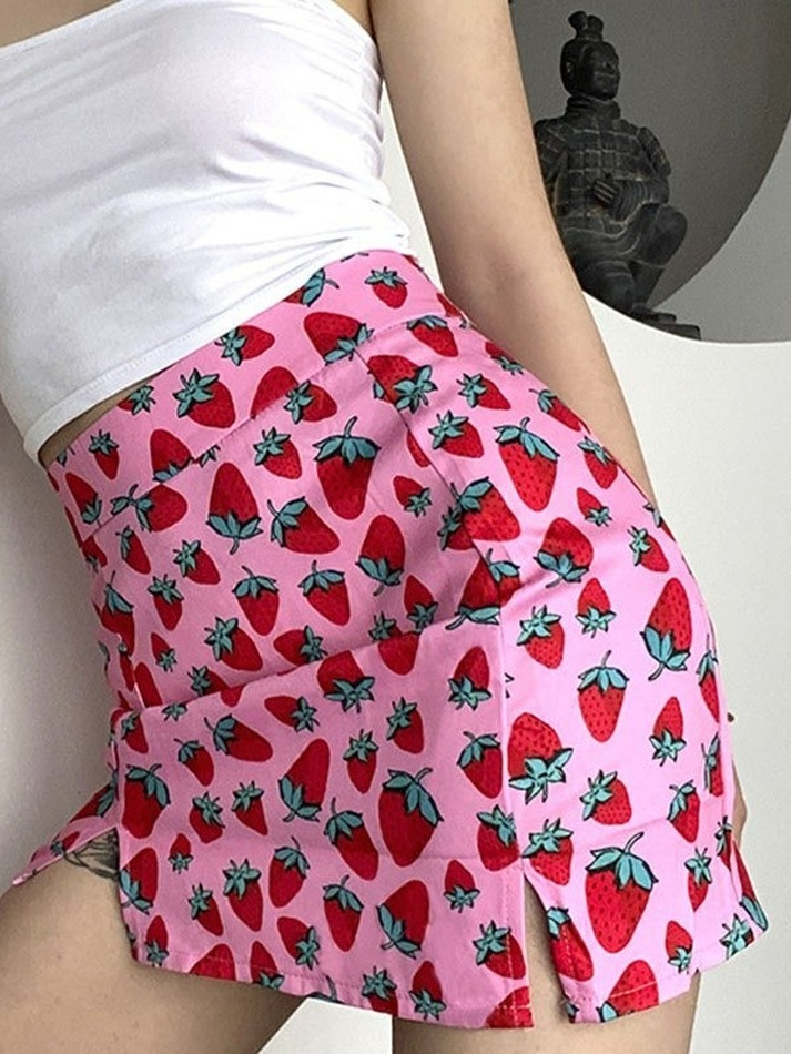 Strawberry Print Slit Mini Skirt - MomyMall